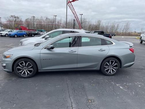 2025 Chevrolet Malibu RS