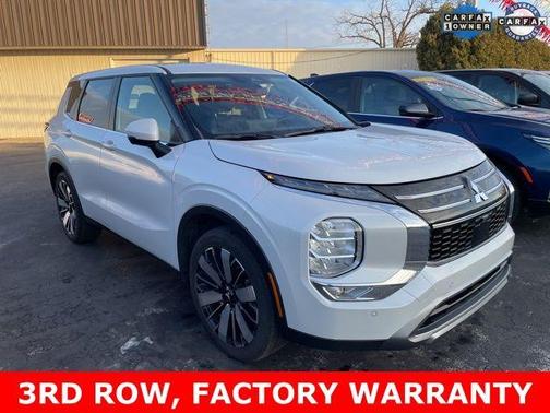 2025 Mitsubishi Outlander SE