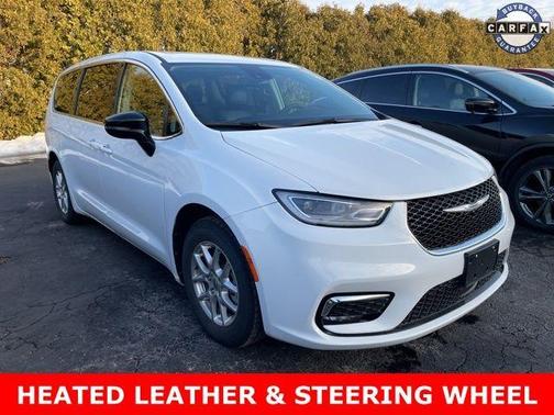 2024 Chrysler Pacifica Touring-L