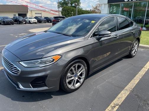 2019 Ford Fusion SEL