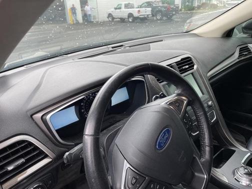 2019 Ford Fusion SEL