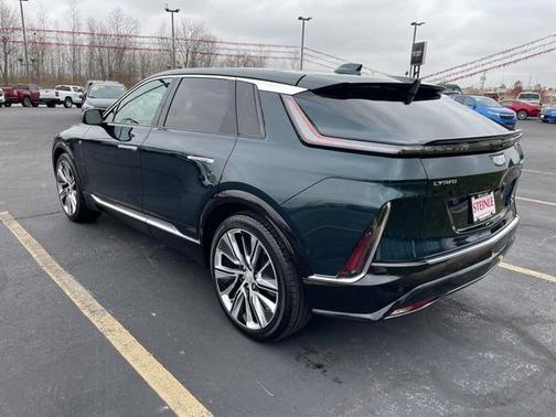 2024 Cadillac LYRIQ Luxury