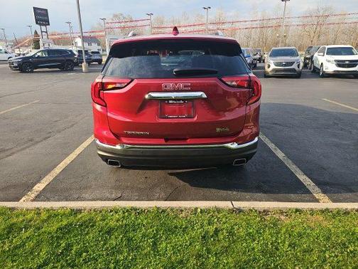 Red Quartz Tintcoat 2020 GMC Terrain SLT