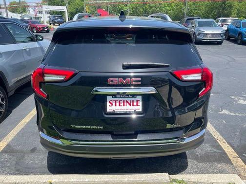 Ebony Twilight Metallic 2023 GMC Terrain SLT