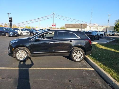 2022 Cadillac XT5 Luxury