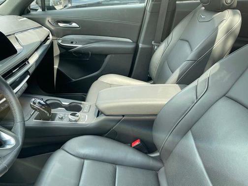 Stellar Black Metallic 2024 Cadillac XT4 Premium Luxury