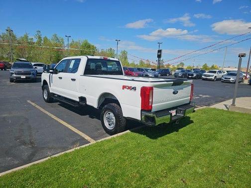 White 2024 Ford F-250 XL