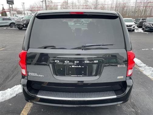 2017 Dodge Grand Caravan SE