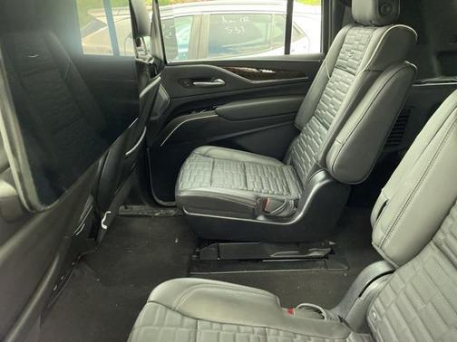 2024 Cadillac Escalade ESV Premium Luxury Platinum