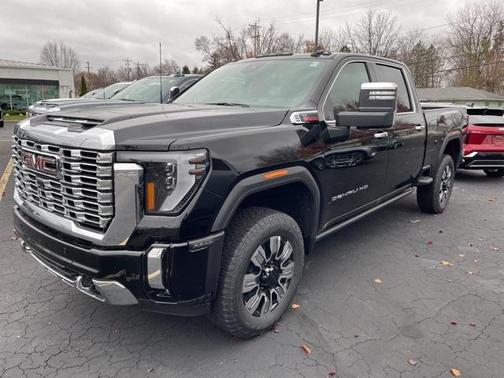 2025 GMC Sierra 2500 Denali