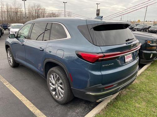 2025 Buick Enclave Preferred