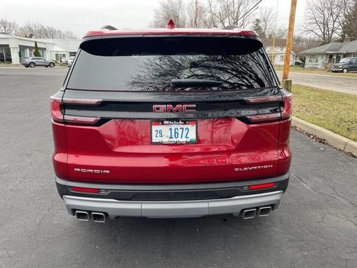 2026 GMC Acadia Elevation