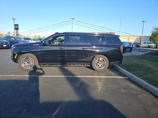2025 Chevrolet Suburban Z71