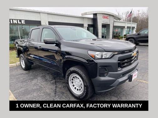 Black 2024 Chevrolet Colorado WT