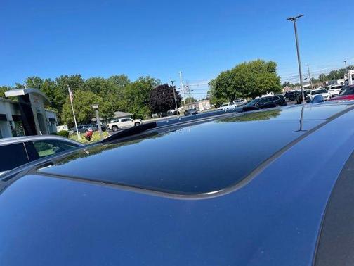 Metallic 2026 GMC Acadia DENALI ULTIMATE