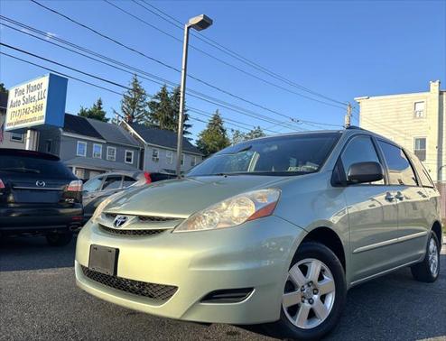 2008 Toyota Sienna LE