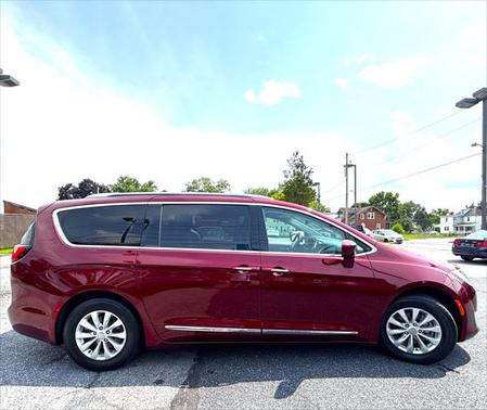 2018 Chrysler Pacifica Touring-L Plus