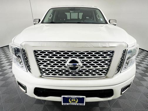 2017 Nissan Titan Platinum Reserve