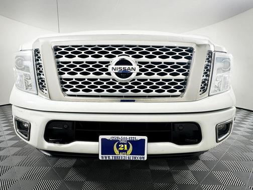 2017 Nissan Titan Platinum Reserve