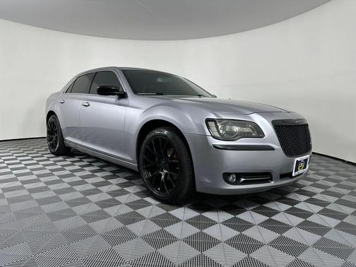 2014 Chrysler 300C Base