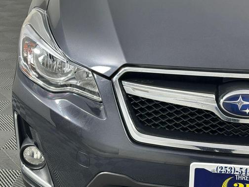 Crystal Black Silica 2017 Subaru Crosstrek 2.0i Premium