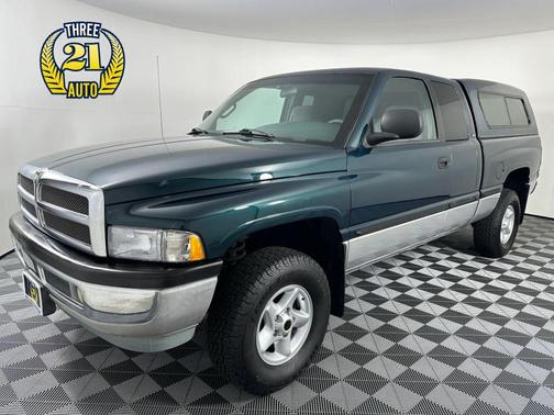 Emerald Green Pearl Coat 1999 Dodge Ram 1500 Short Bed