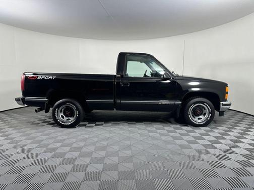 1989 Chevrolet Pickup Truck Base