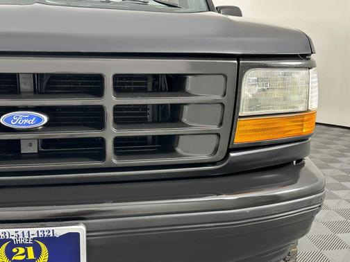 Black 1996 Ford Bronco Eddie Bauer