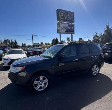 Grey 2009 Subaru Forester 2.5 X