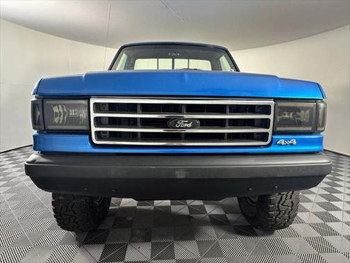 1990 Ford F-150 XLT Lariat