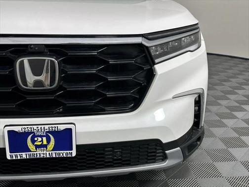 2023 Honda Pilot AWD Elite
