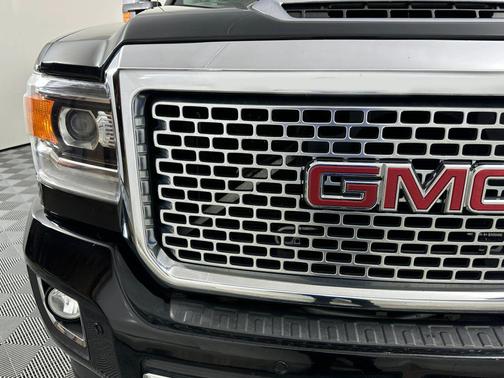 Onyx Black 2017 GMC Sierra 3500 Denali