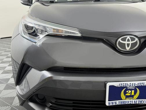 Magnetic Gray Metallic 2018 Toyota C-HR XLE Sport Utility 4D