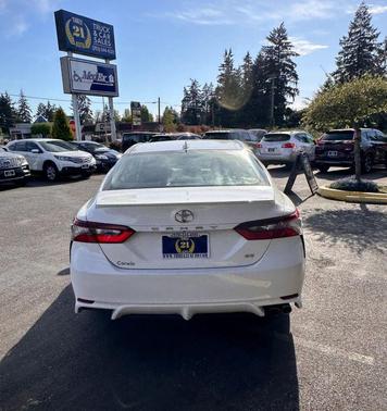 Super White 2021 Toyota Camry SE
