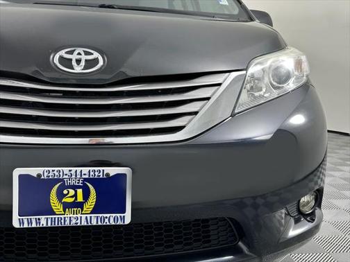 2015 Toyota Sienna XLE Premium
