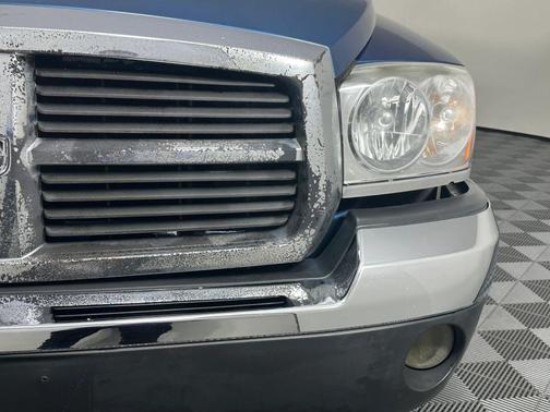 2005 Dodge Dakota SLT Quad Cab