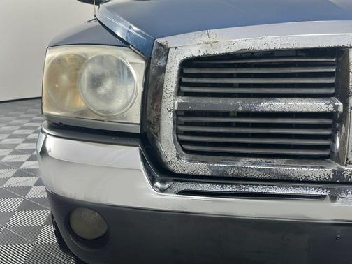 2005 Dodge Dakota SLT Quad Cab