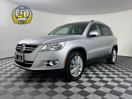 2011 Volkswagen Tiguan SE