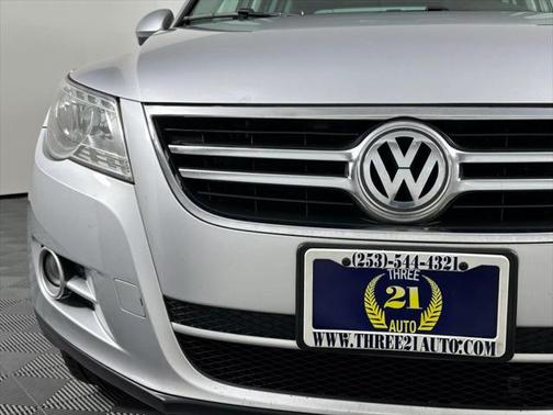 2011 Volkswagen Tiguan SE