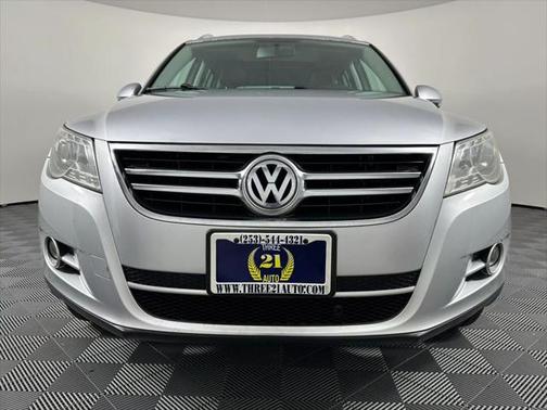 2011 Volkswagen Tiguan SE