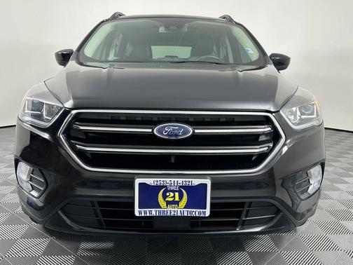 Shadow Black 2018 Ford Escape SE