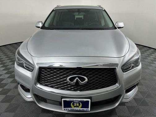 2017 INFINITI QX60 Base