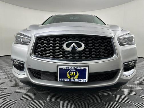 2017 INFINITI QX60 Base