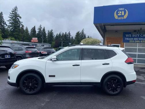 2017 Nissan Rogue SV