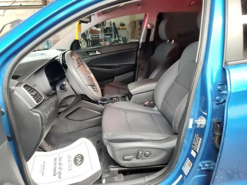 Blue 2020 Hyundai TUCSON SEL Sport Utility 4D