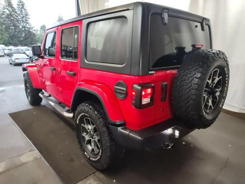 Firecracker Red Clearcoat 2020 Jeep Wrangler Unlimited Sahara
