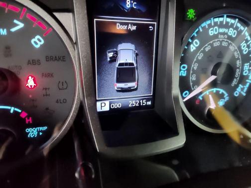 2020 Toyota Tacoma TRD Sport