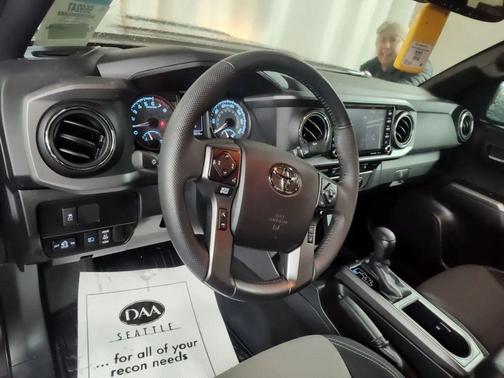 2020 Toyota Tacoma TRD Sport