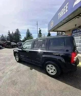 Black Clearcoat 2012 Jeep Patriot Sport