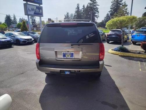 2011 GMC Yukon SLT